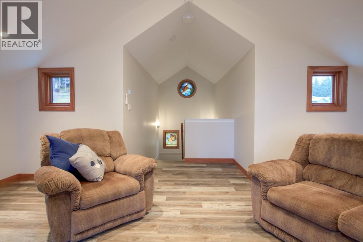 12035 3a Highway, Boswell, British Columbia  V0B 1A3 - Photo 17 - 10385987
