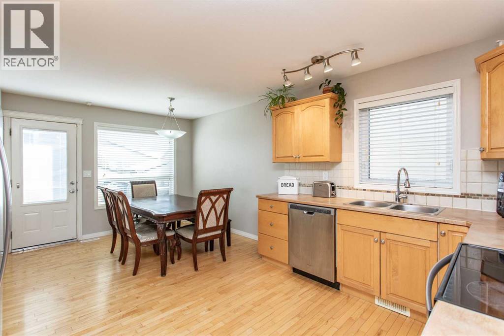210 Lindsay Avenue, Red Deer, Alberta  T4L 3P3 - Photo 7 - A2283606