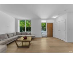 TH8 1439 GEORGE STREET, Surrey, British Columbia