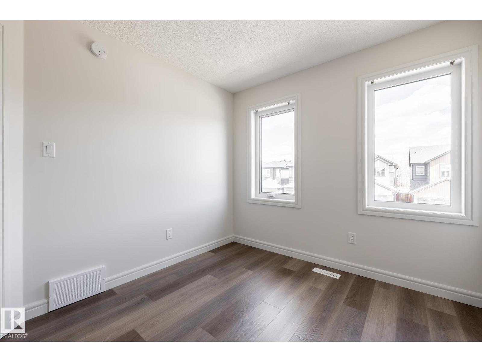 1943 Graydon Hill Green Gr Sw Sw, Edmonton, Alberta  T6W 4C3 - Photo 39 - E4486024