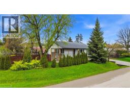 1403 SELKIRK Avenue, Oakville, Ontario