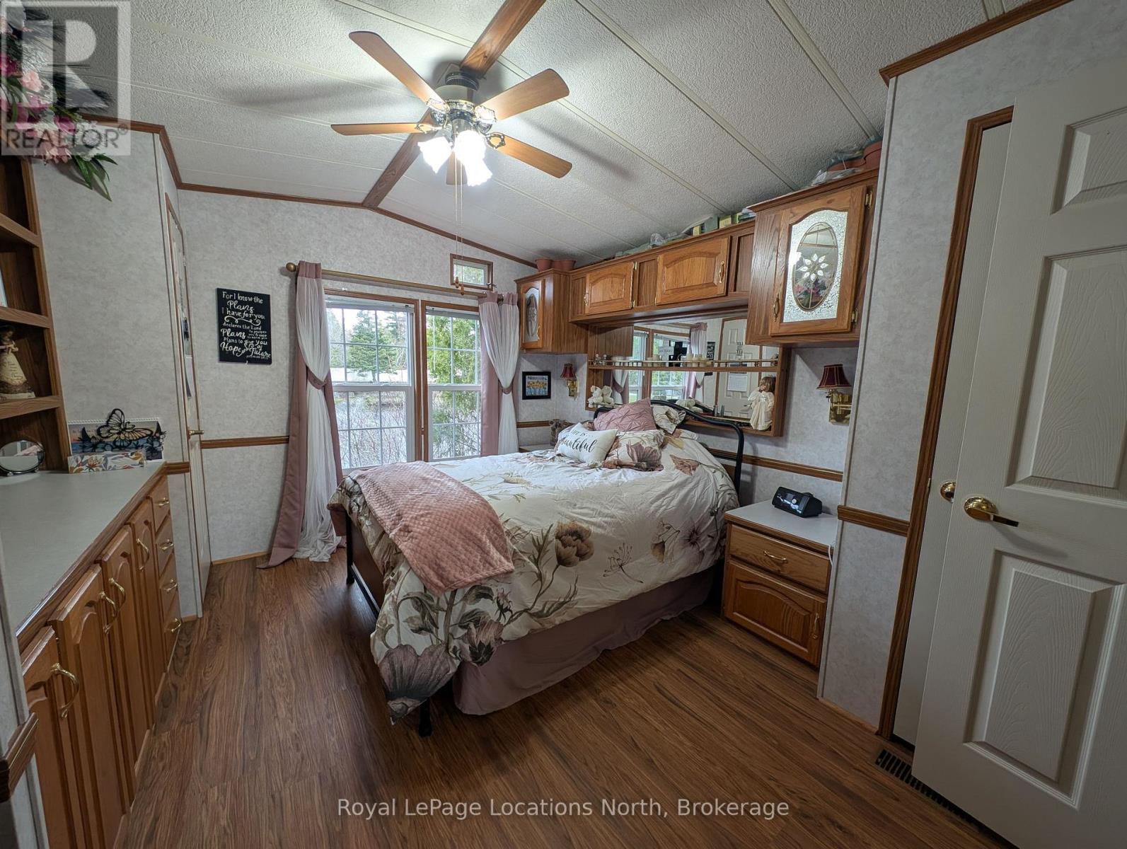 20 Topaz Street W, Wasaga Beach, Ontario  L9Z 1X7 - Photo 25 - S13092532