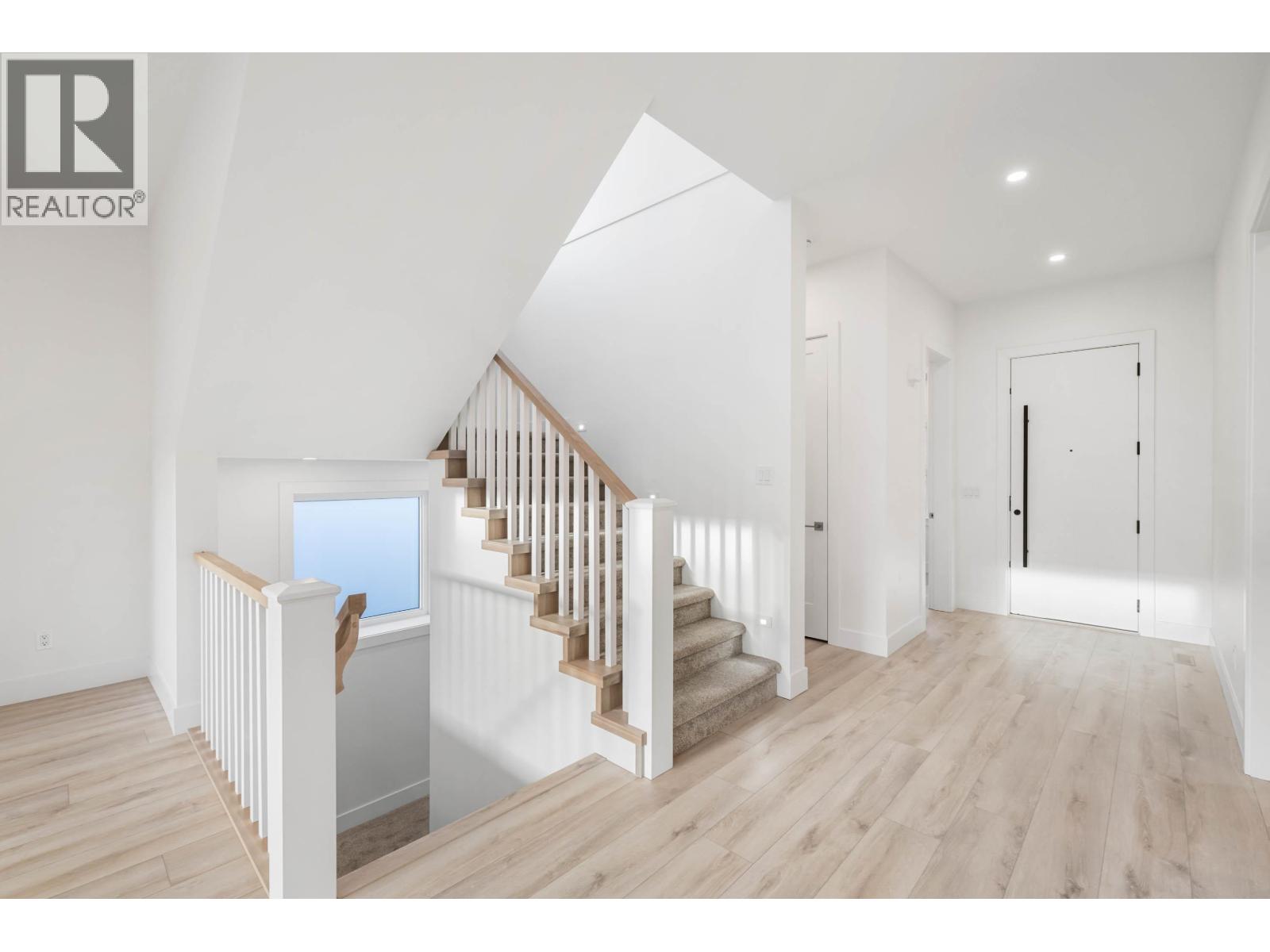 3552 Monson Crescent, Coquitlam, British Columbia  V3B 0S2 - Photo 6 - R3094257