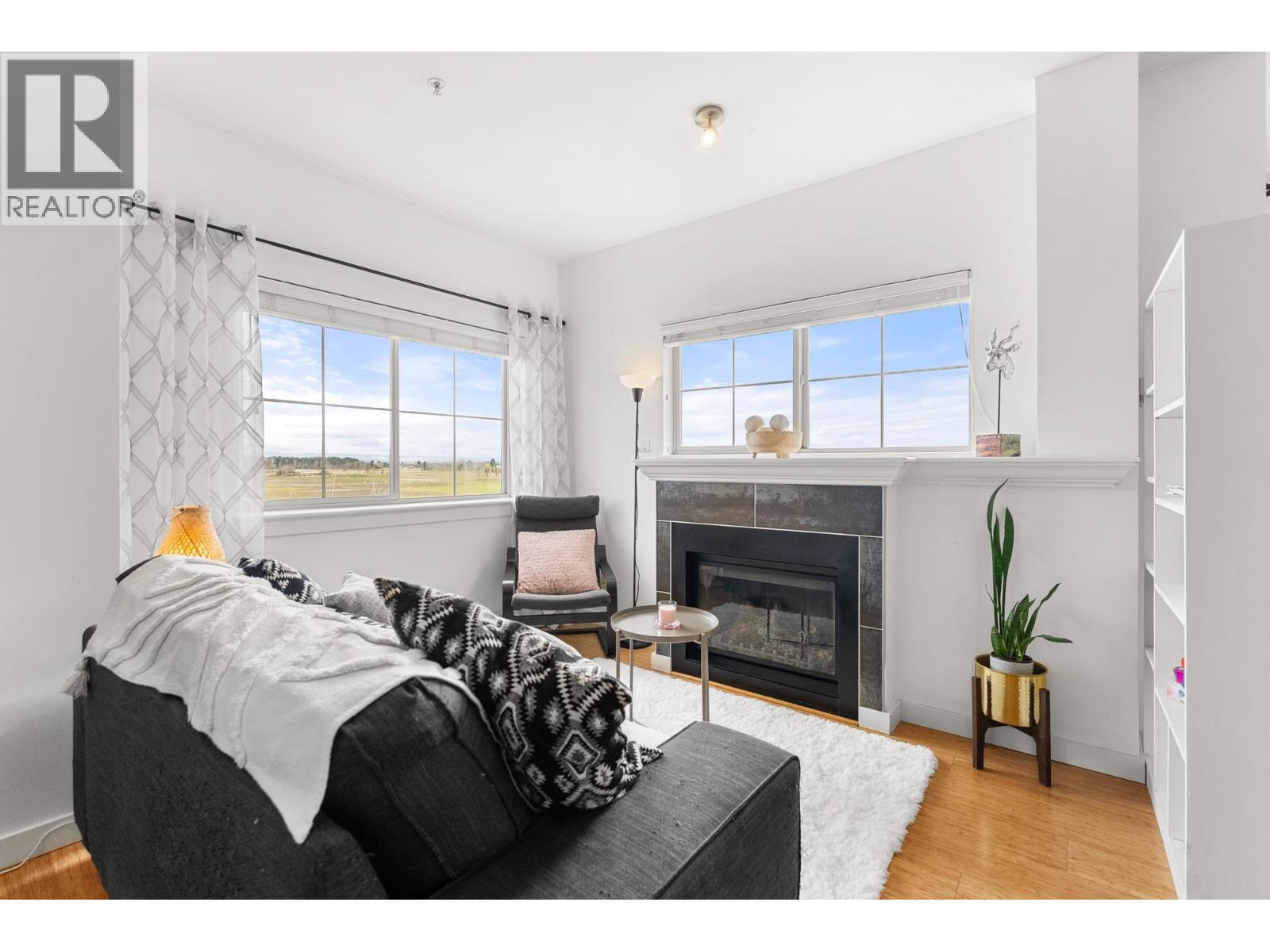 202 6233 London Road, Richmond, British Columbia  V7E 6R7 - Photo 6 - R3105139