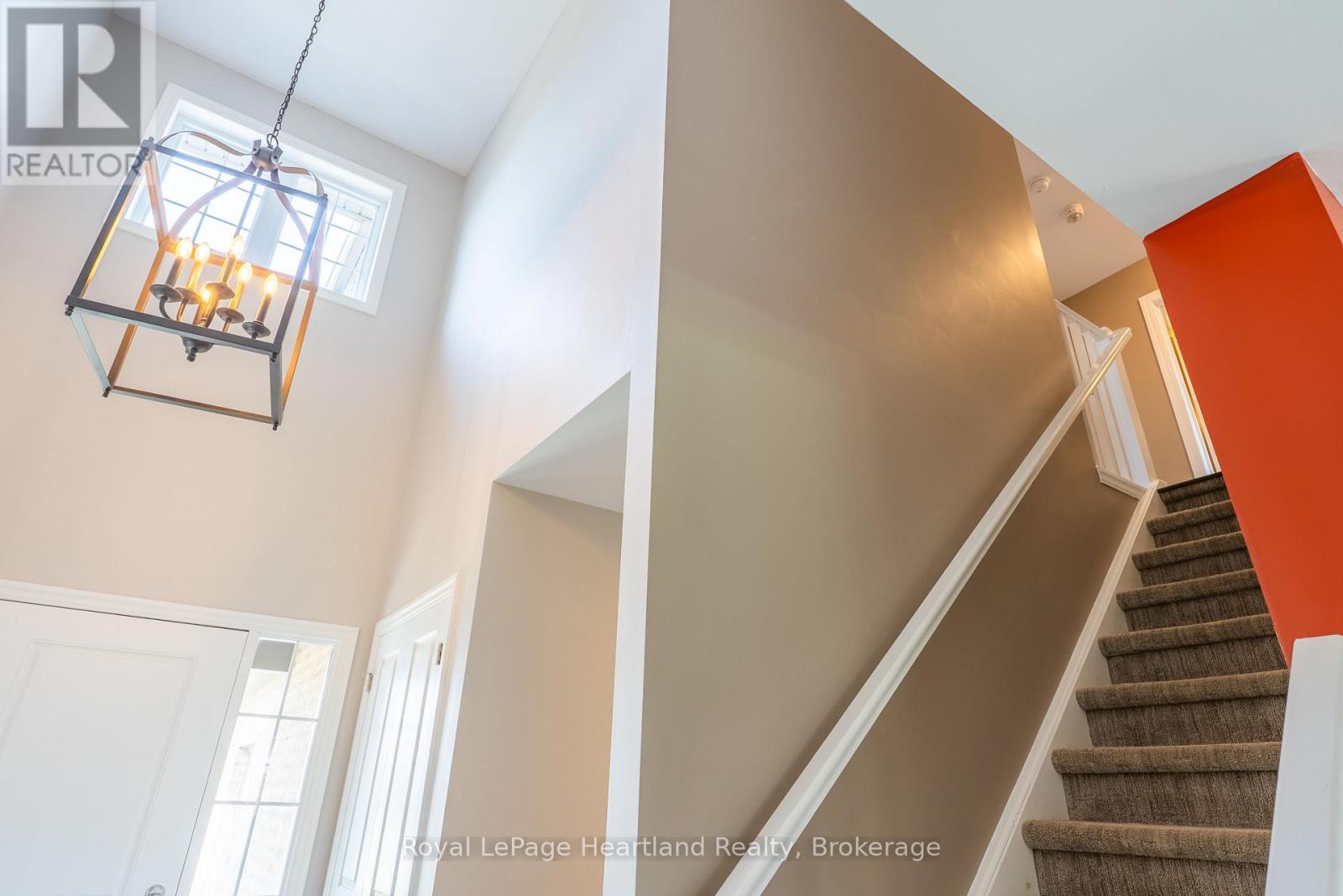 231 Campanale Way, Lucan Biddulph (Lucan), Ontario  N0M 2J0 - Photo 16 - X13092476
