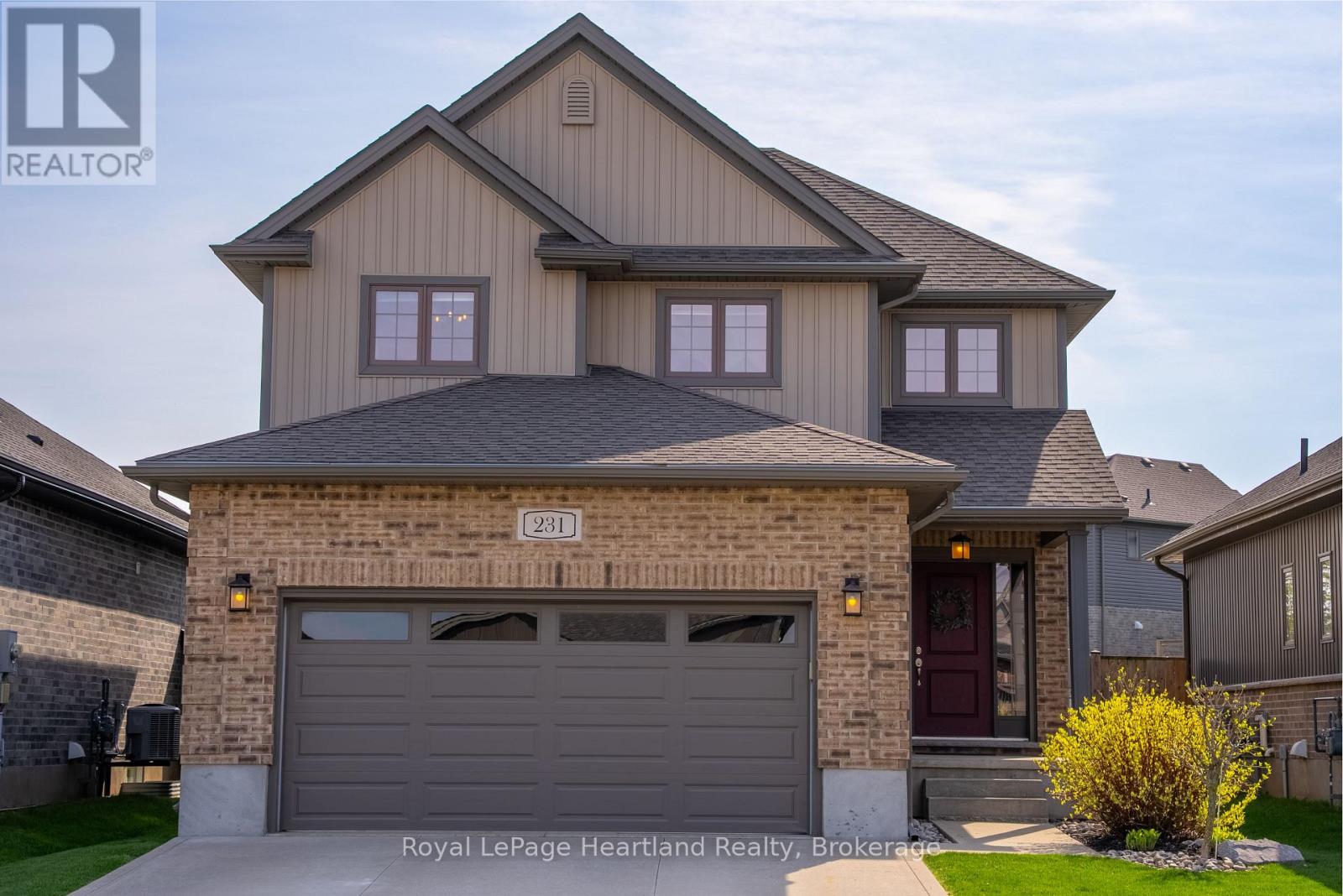 231 Campanale Way, Lucan Biddulph (Lucan), Ontario  N0M 2J0 - Photo 2 - X13092476