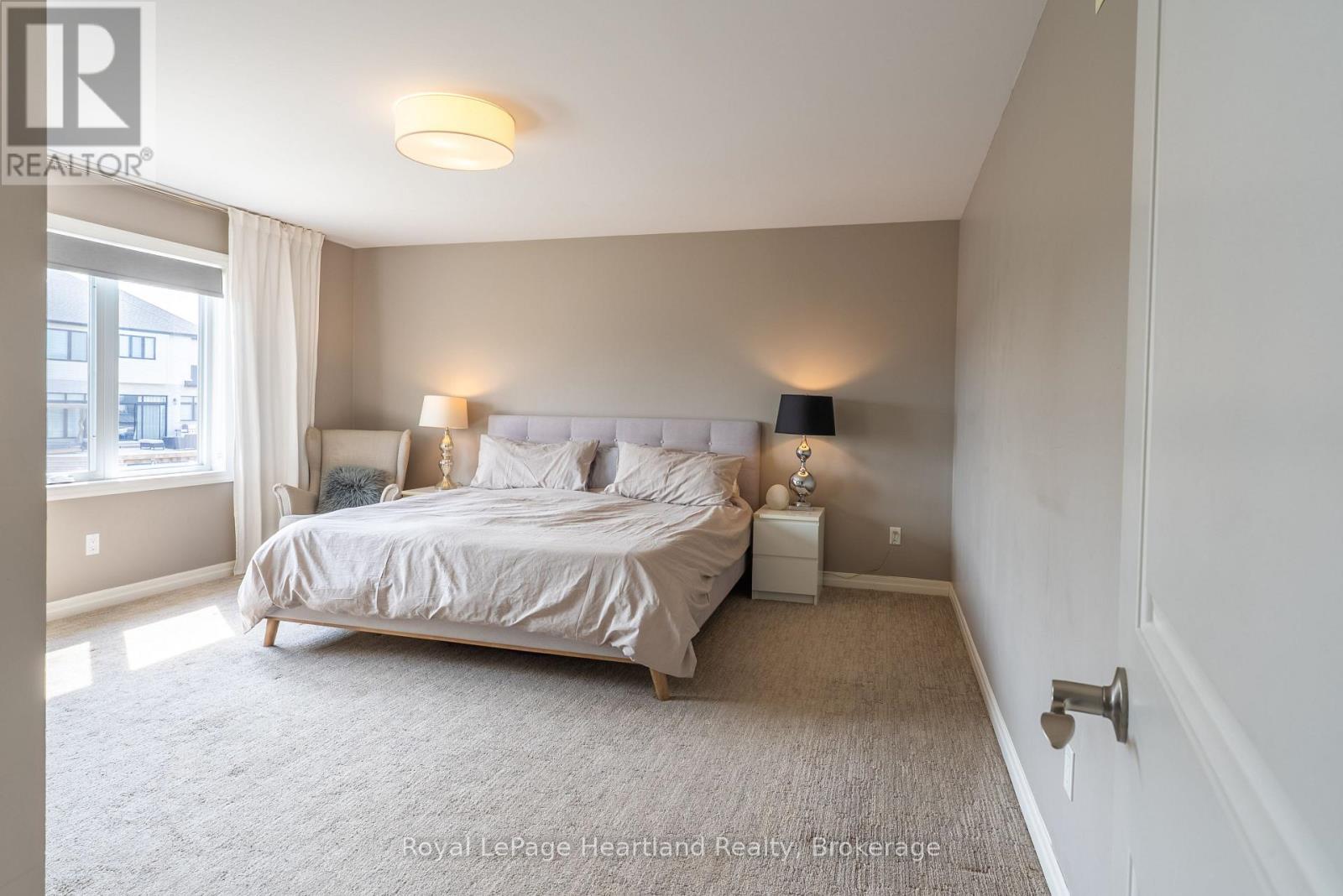 231 Campanale Way, Lucan Biddulph (Lucan), Ontario  N0M 2J0 - Photo 24 - X13092476