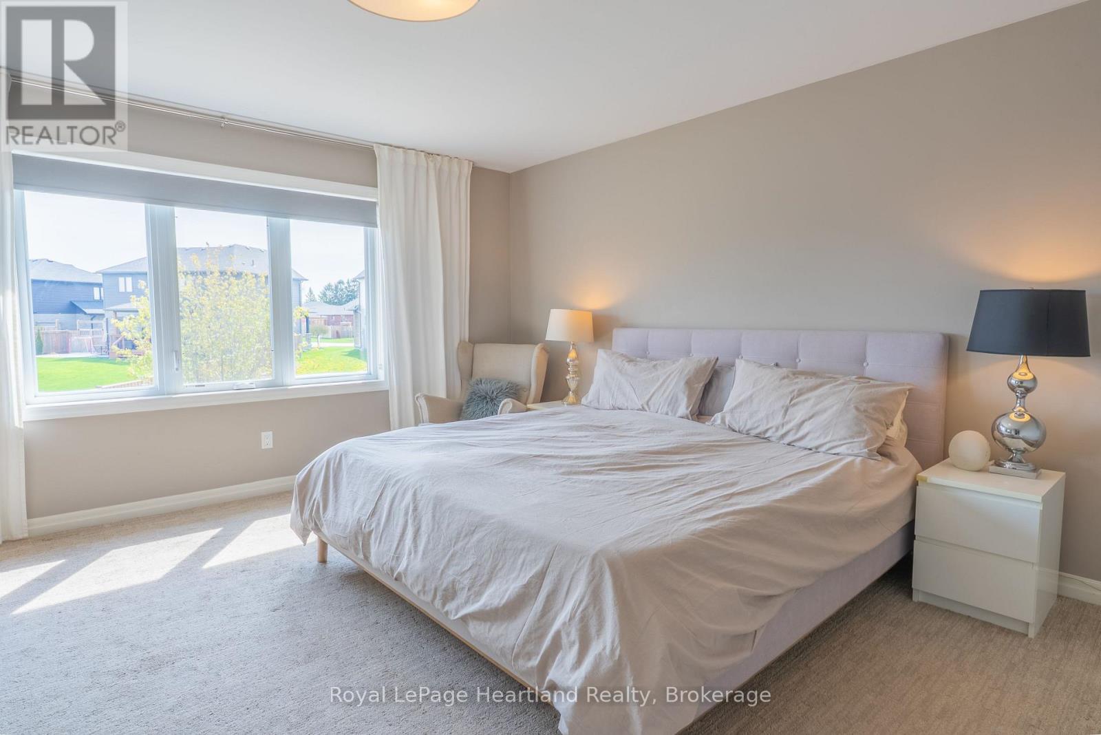 231 Campanale Way, Lucan Biddulph (Lucan), Ontario  N0M 2J0 - Photo 25 - X13092476