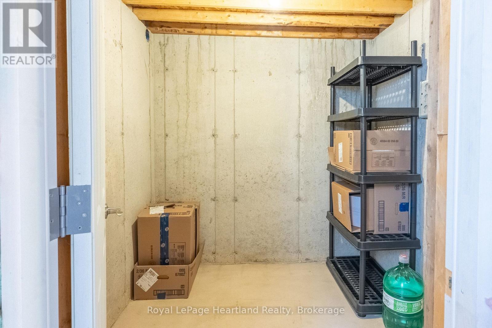 231 Campanale Way, Lucan Biddulph (Lucan), Ontario  N0M 2J0 - Photo 35 - X13092476