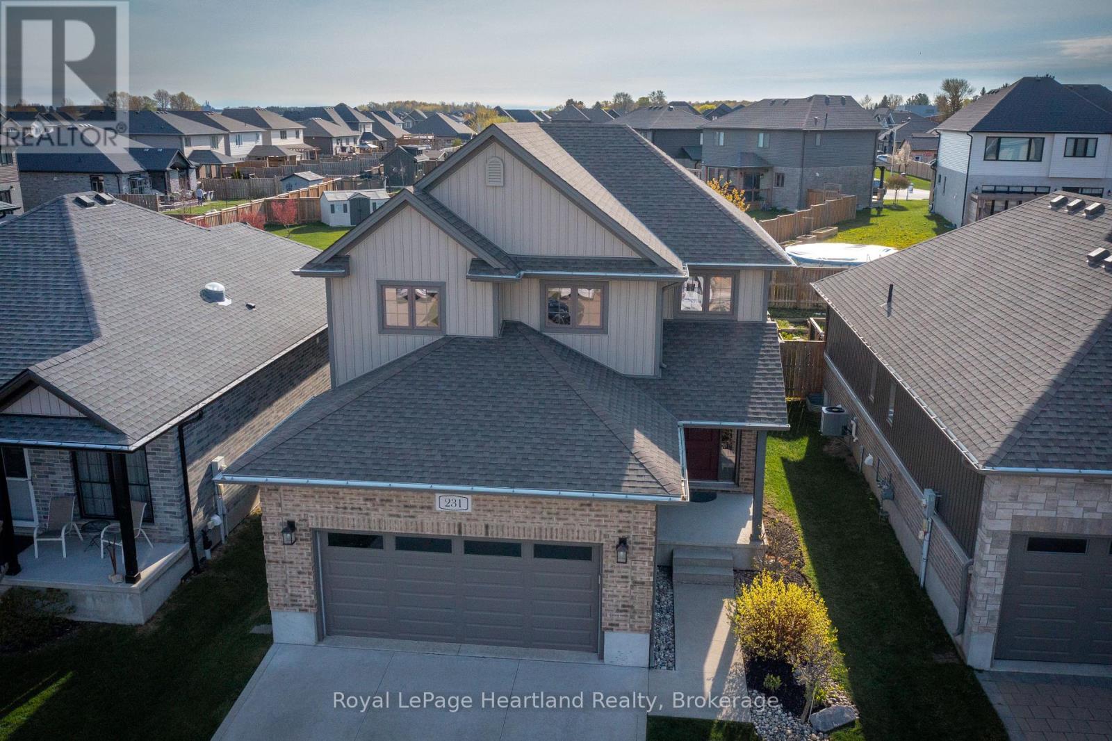 231 Campanale Way, Lucan Biddulph (Lucan), Ontario  N0M 2J0 - Photo 49 - X13092476