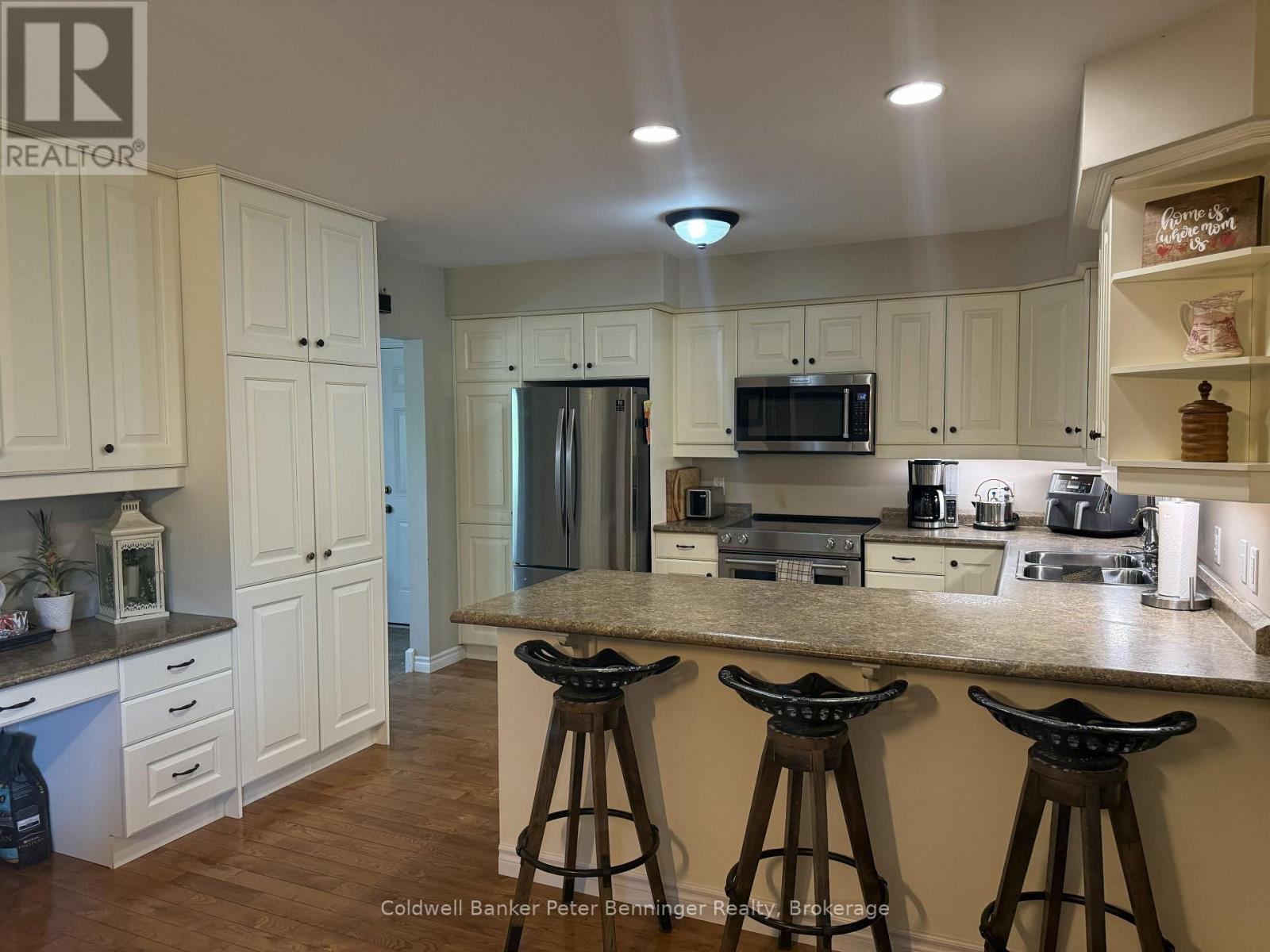24 Mullen Drive, Brockton, Ontario  N0G 2V0 - Photo 4 - X13092600