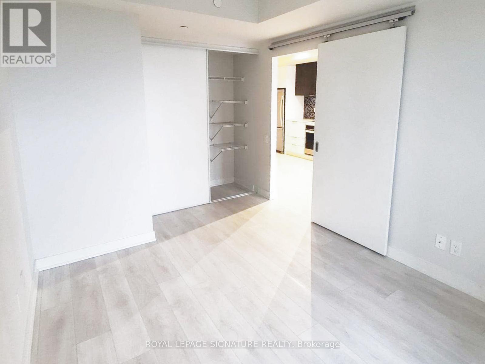1601 - 2 Sonic Way, Toronto, Ontario  M3C 0P2 - Photo 12 - C13092392