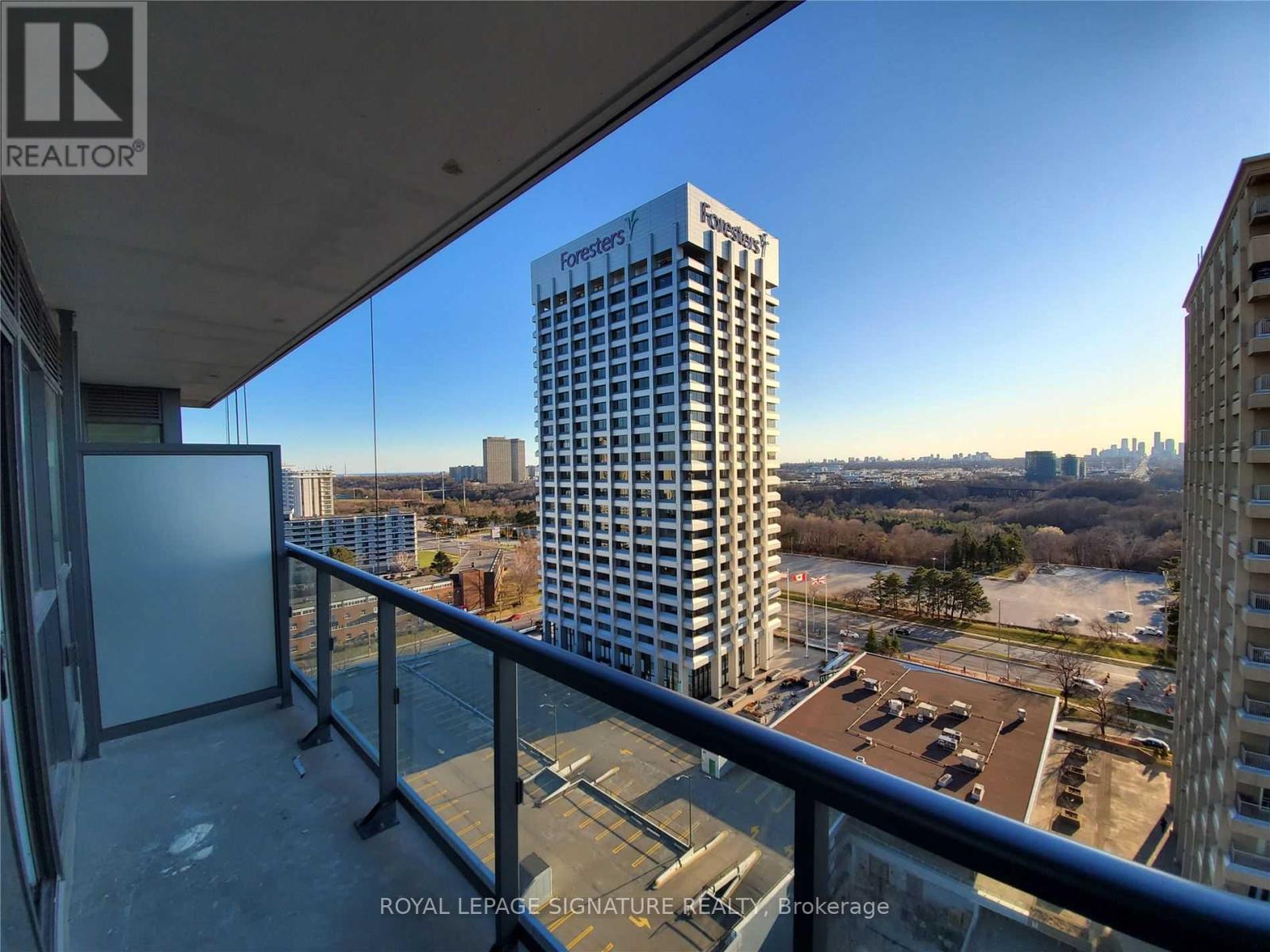 1601 - 2 Sonic Way, Toronto, Ontario  M3C 0P2 - Photo 15 - C13092392