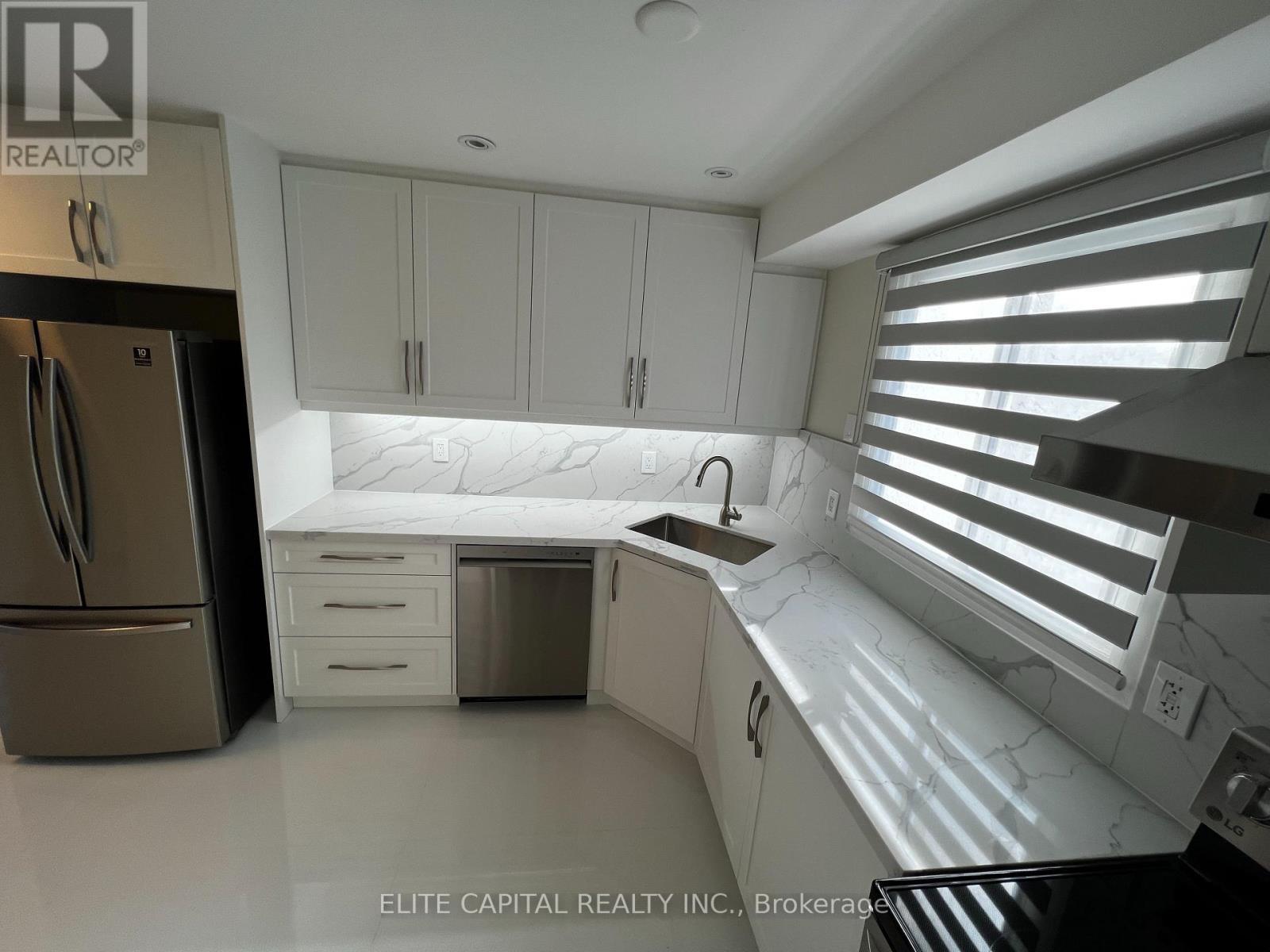 56 Spire Hill Way, Toronto, Ontario  M2H 3A4 - Photo 6 - C13092414