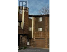 56 SPIRE HILL WAY, Toronto, Ontario