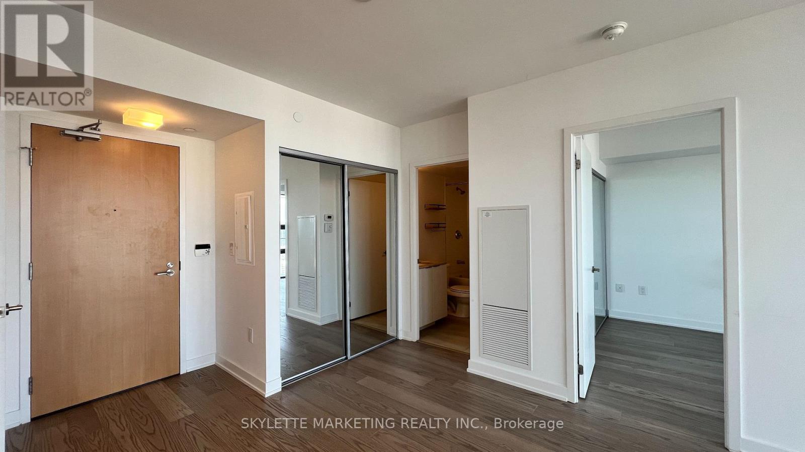 3201 - 11 Wellesley Street W, Toronto, Ontario  M4Y 0G4 - Photo 19 - C13092608