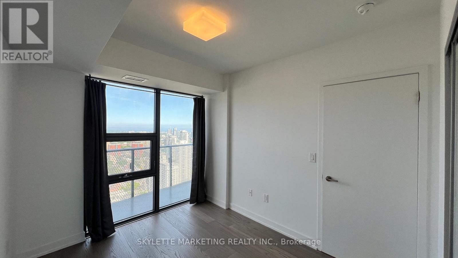 3201 - 11 Wellesley Street W, Toronto, Ontario  M4Y 0G4 - Photo 21 - C13092608