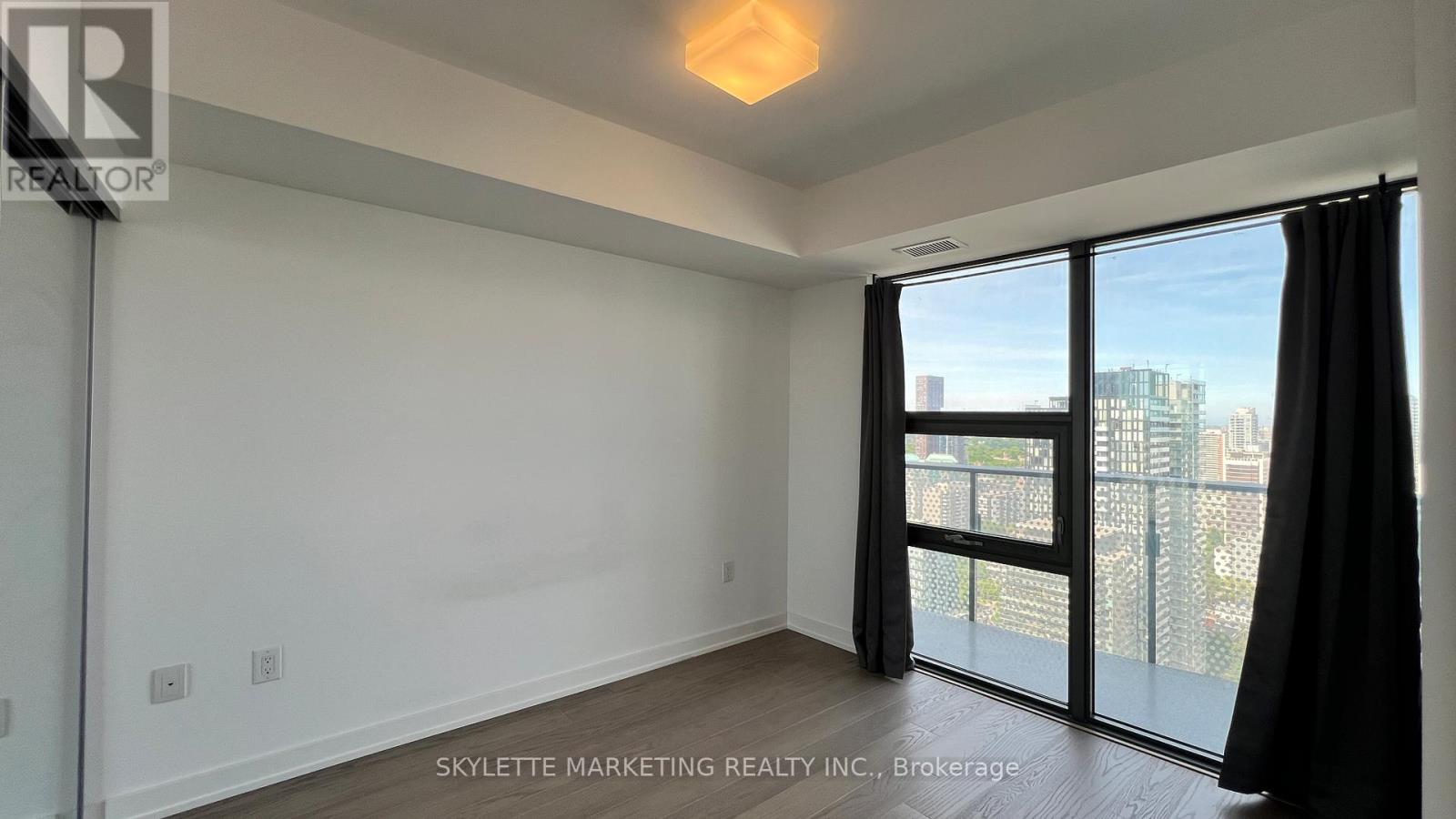 3201 - 11 Wellesley Street W, Toronto, Ontario  M4Y 0G4 - Photo 24 - C13092608