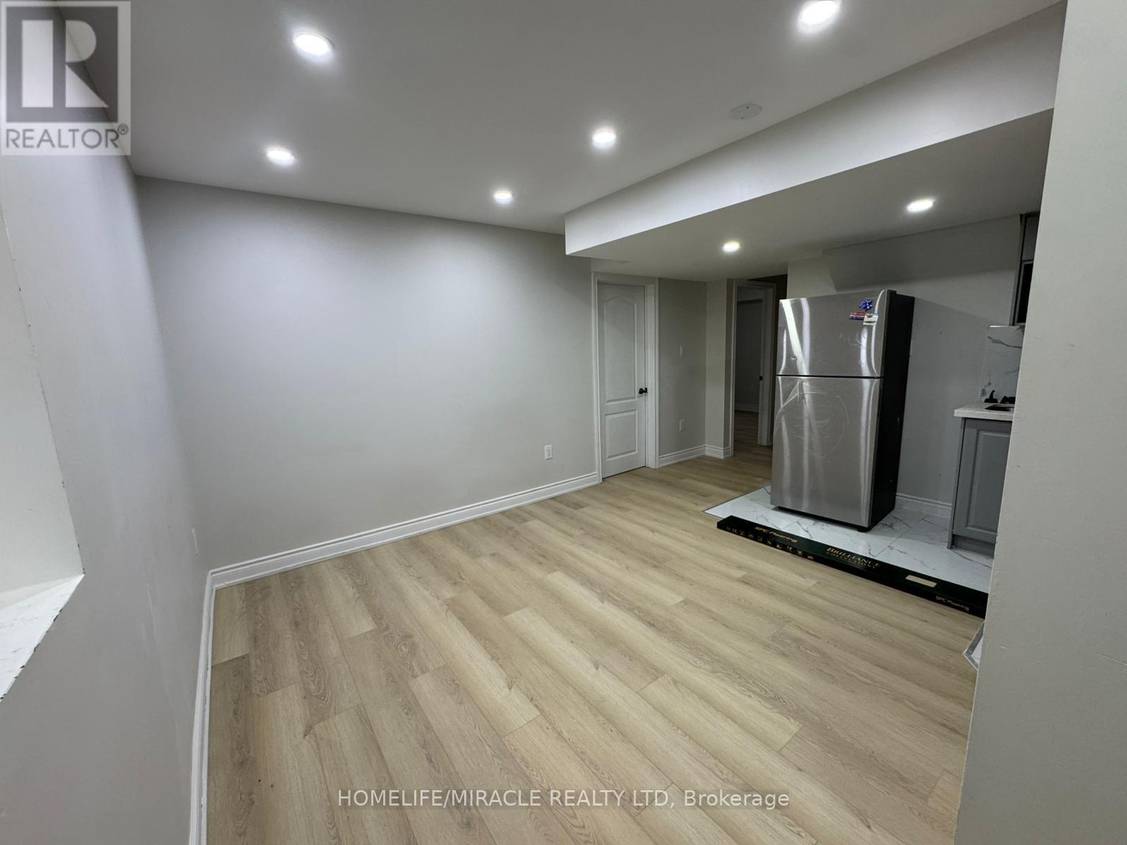 40 Eberly Woods Drive, Caledon, Ontario  L7C 4J2 - Photo 7 - W13080340