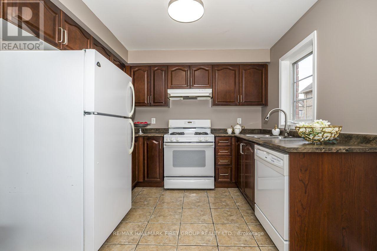 1 Webbford Street, Ajax, Ontario  L1S 0A8 - Photo 14 - E13092284