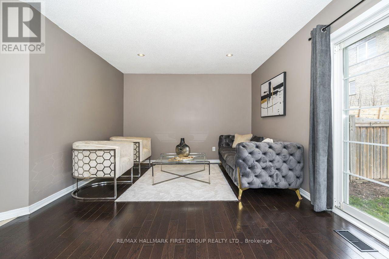 1 Webbford Street, Ajax, Ontario  L1S 0A8 - Photo 5 - E13092284