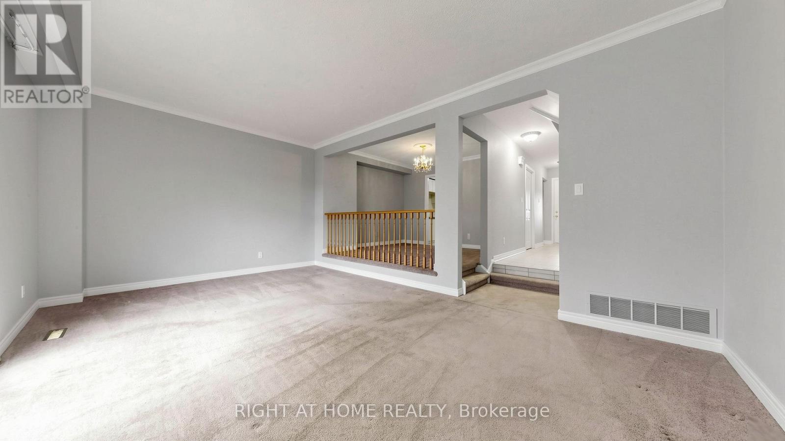 71 Blue Eagle Trail, Toronto, Ontario  M1V 1K6 - Photo 15 - E13092442