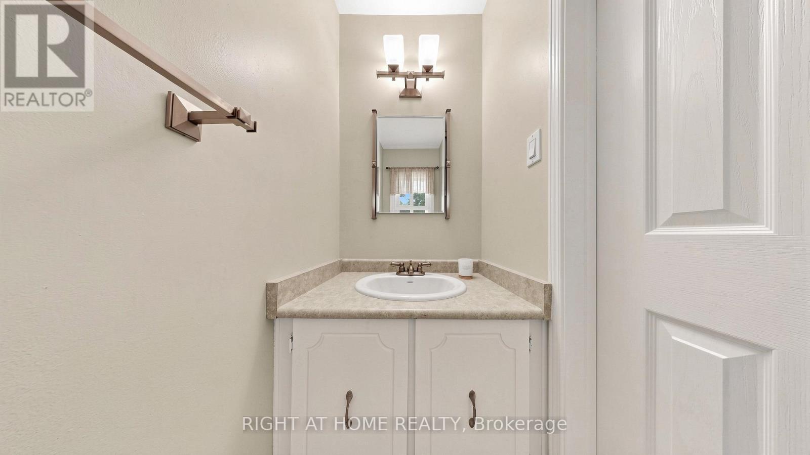 71 Blue Eagle Trail, Toronto, Ontario  M1V 1K6 - Photo 27 - E13092442