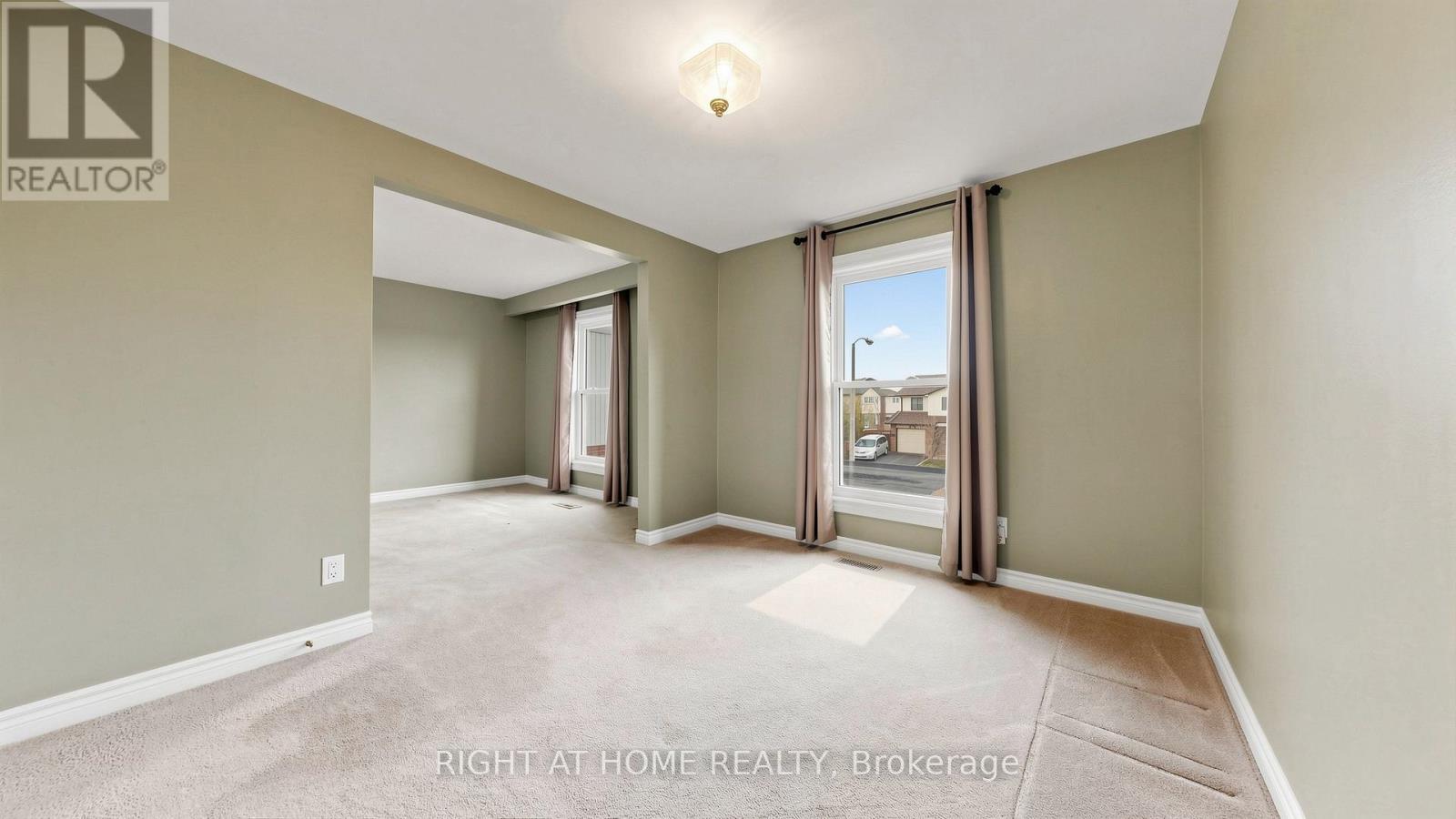 71 Blue Eagle Trail, Toronto, Ontario  M1V 1K6 - Photo 8 - E13092442