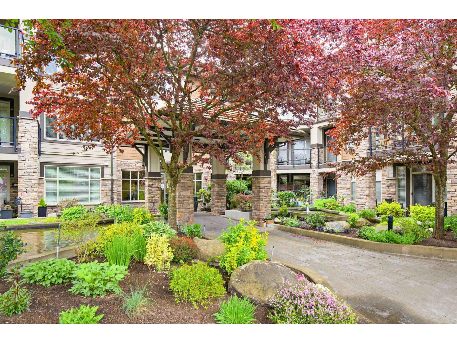 306 15195 36 Avenue, Surrey, British Columbia  V3Z 4R3 - Photo 3 - R3120033