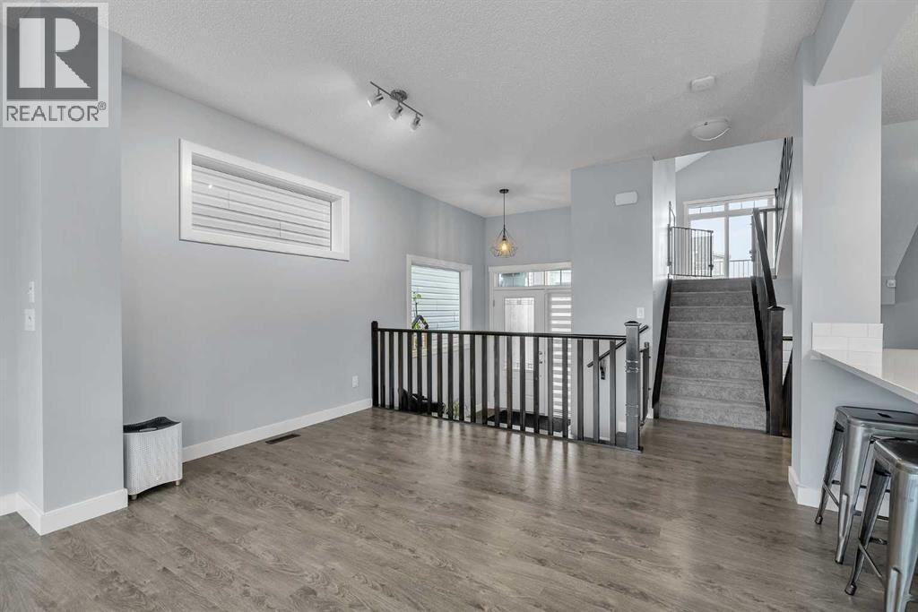 78 Sage Bluff View NW, Calgary, Alberta  T5J 5E8 - Photo 4 - A2291672