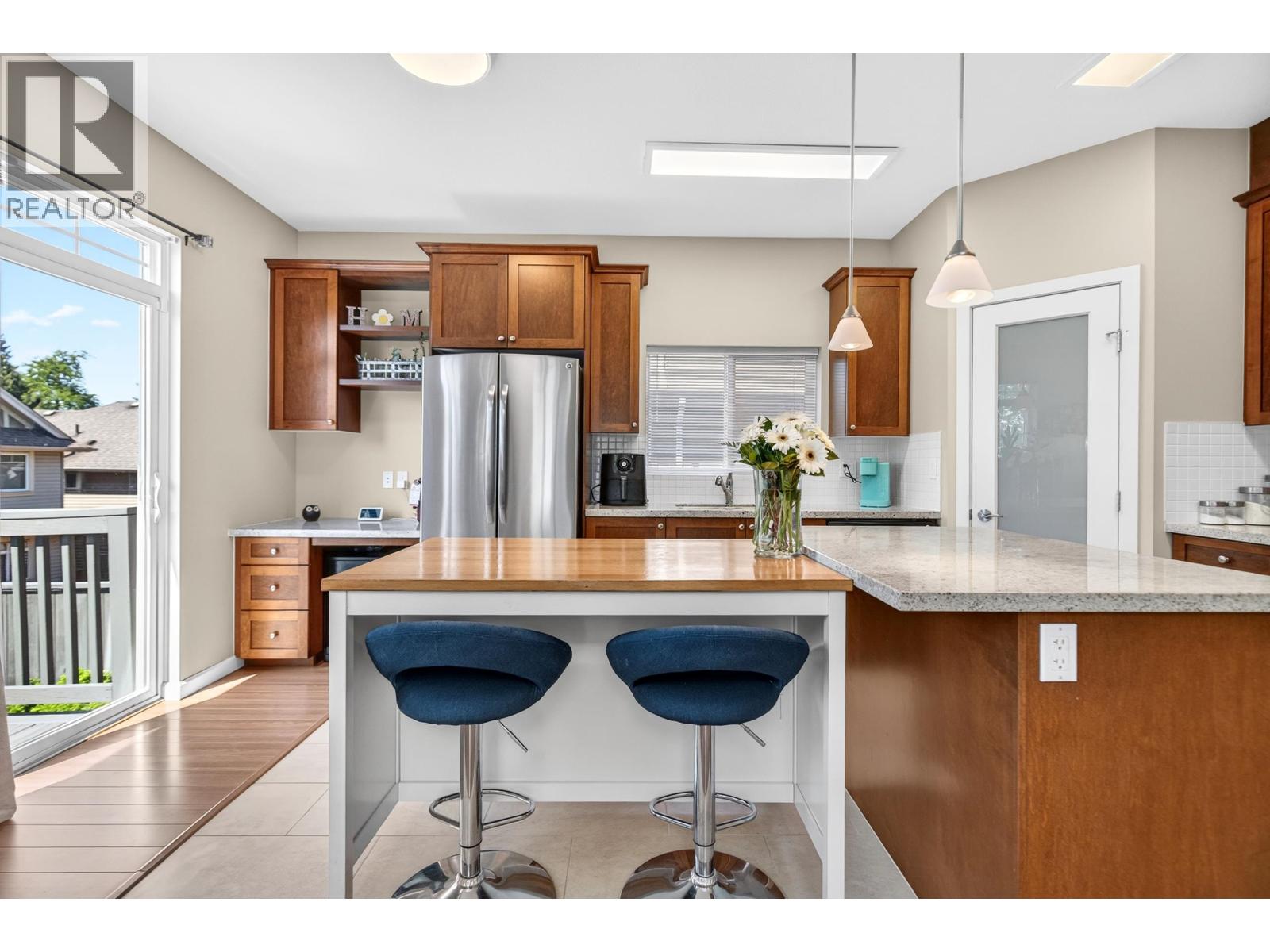 10131 241a Street, Maple Ridge, British Columbia  V2W 0E6 - Photo 10 - R3119482