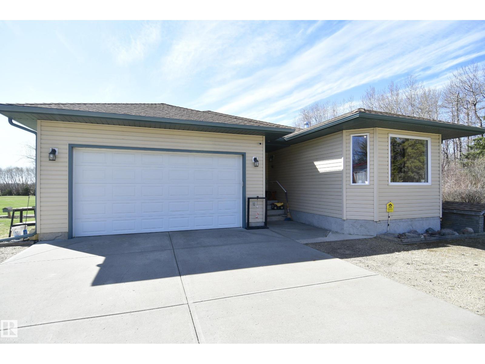 474073 RGE ROAD 242, rural wetaskiwin county, Alberta