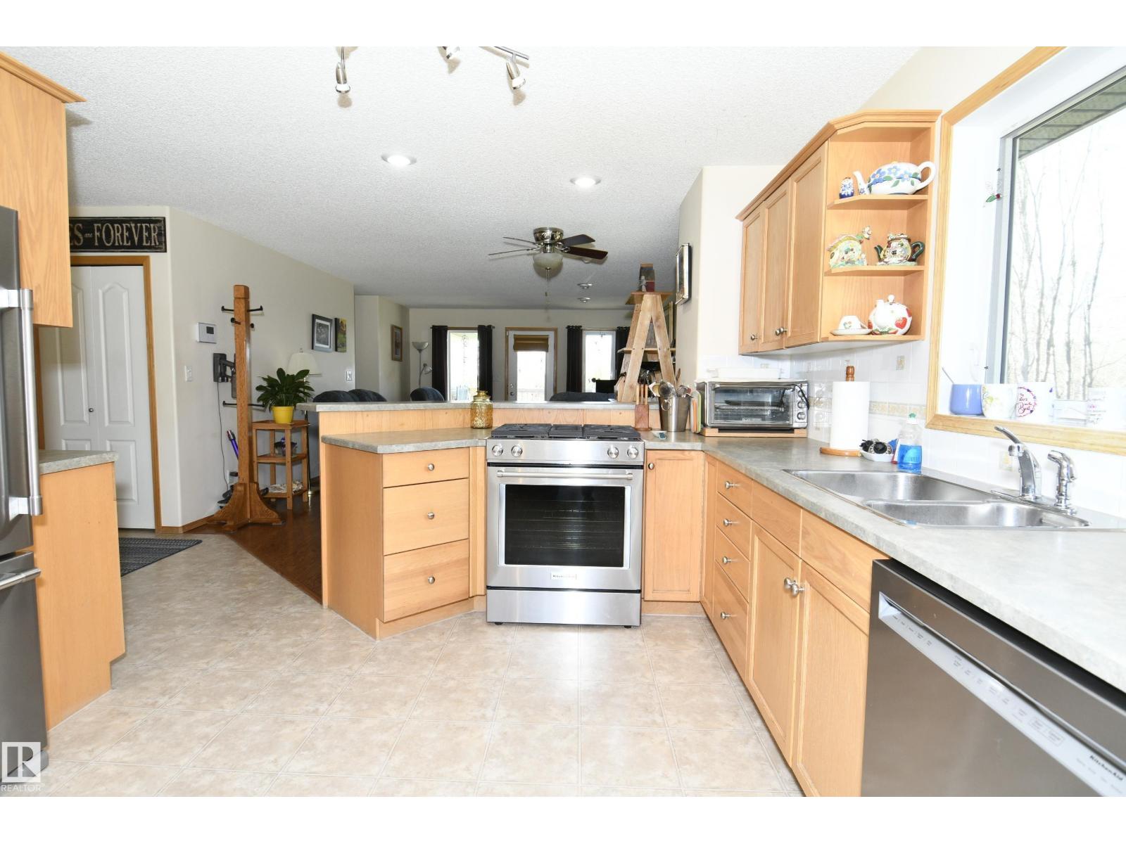 474073 Rge Road 242, Rural Wetaskiwin County, Alberta  T0C 1Z0 - Photo 5 - E4486046