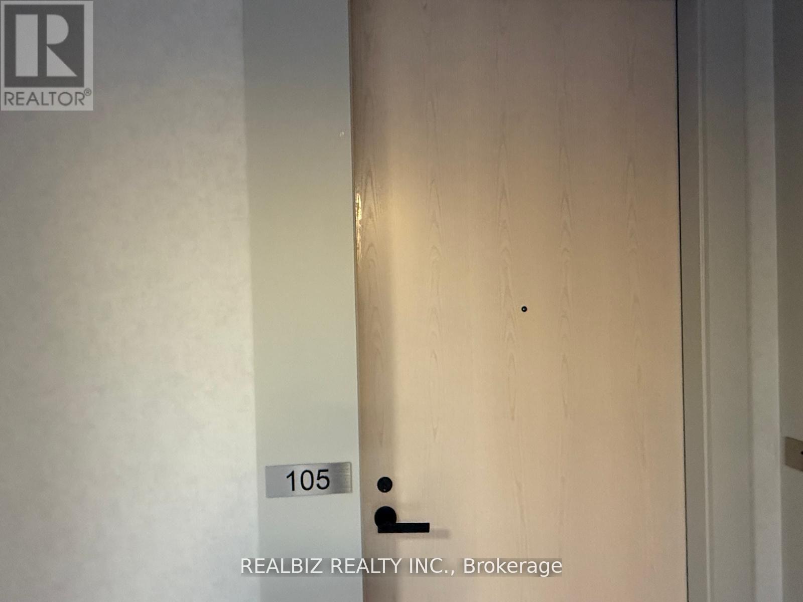 105 - 28 Interchange Way W, Vaughan, Ontario  L4K 5W3 - Photo 2 - N13092342