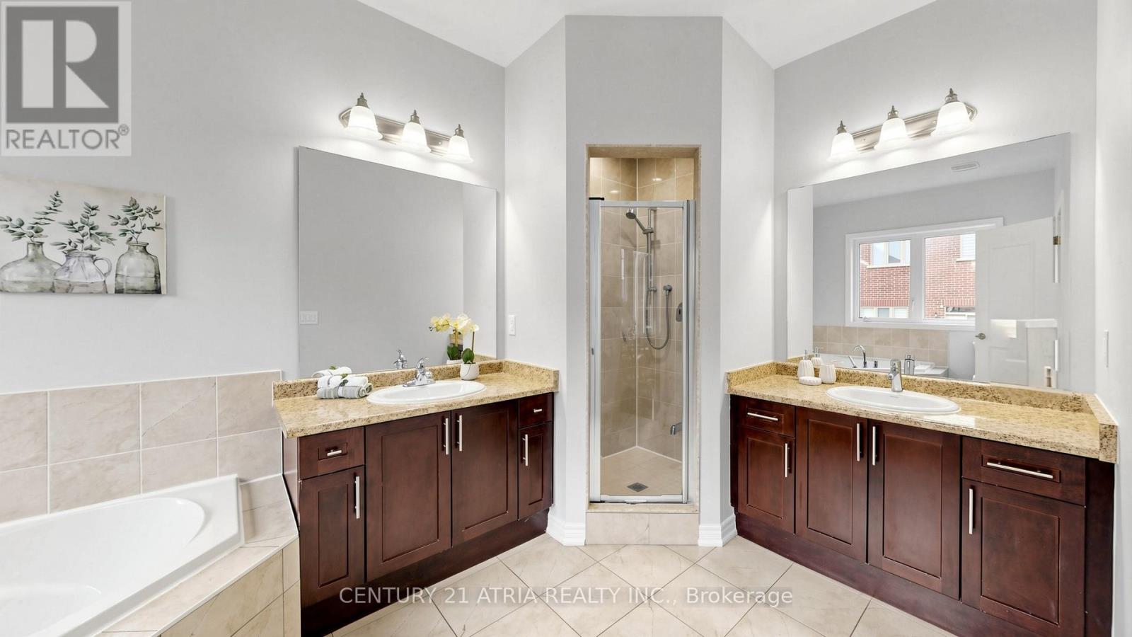 37 Capreol Avenue, Aurora, Ontario  L4G 0Z8 - Photo 19 - N13092400