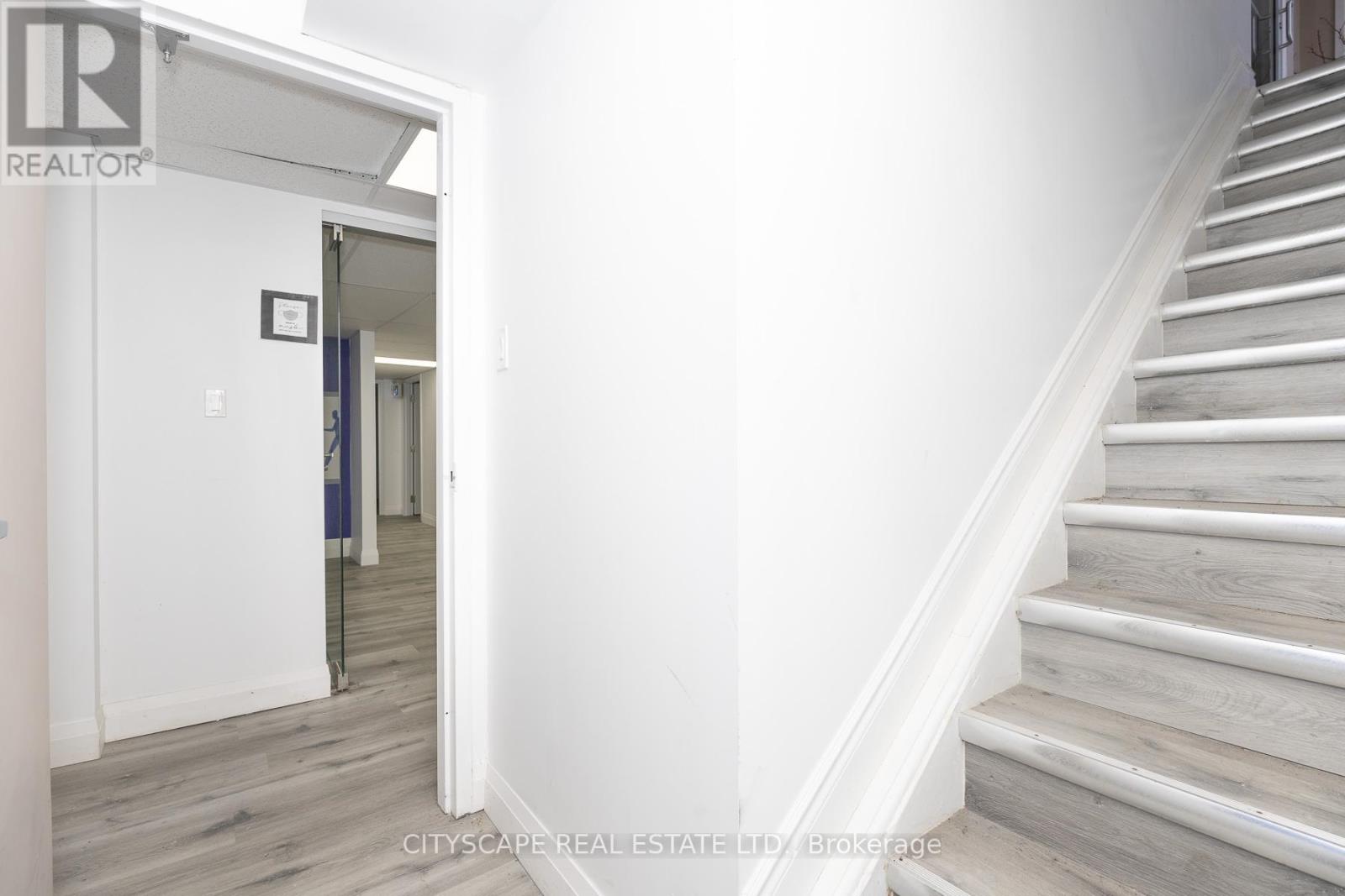 102 Bsmt - 2680 Denison Street, Markham, Ontario  L3S 4T6 - Photo 8 - N13092488