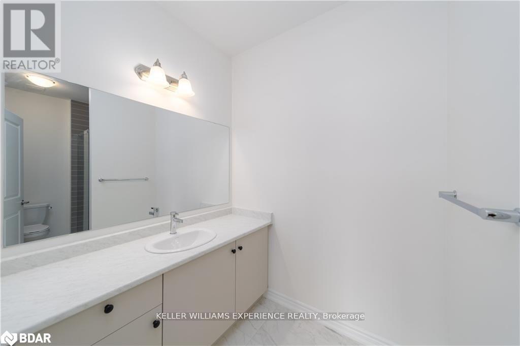 60 Gemini Drive, Barrie, Ontario  L9J 0C3 - Photo 14 - S13092300