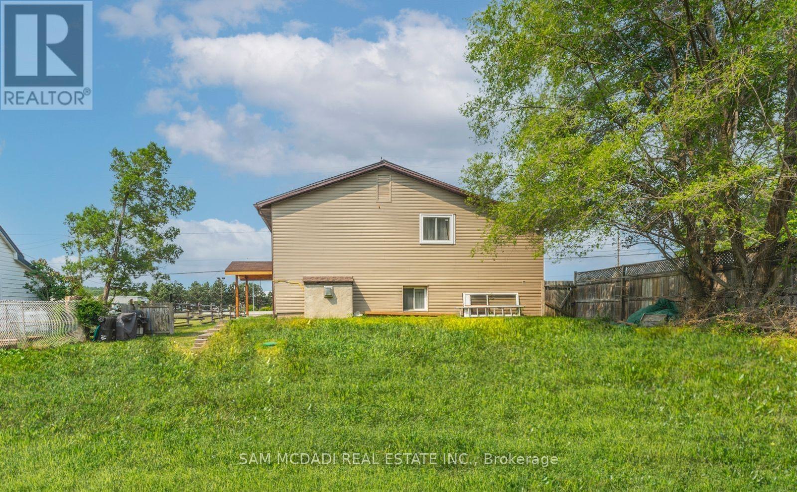 1109 Bayfield Street N, Springwater, Ontario  L9X 0N6 - Photo 14 - S13092466