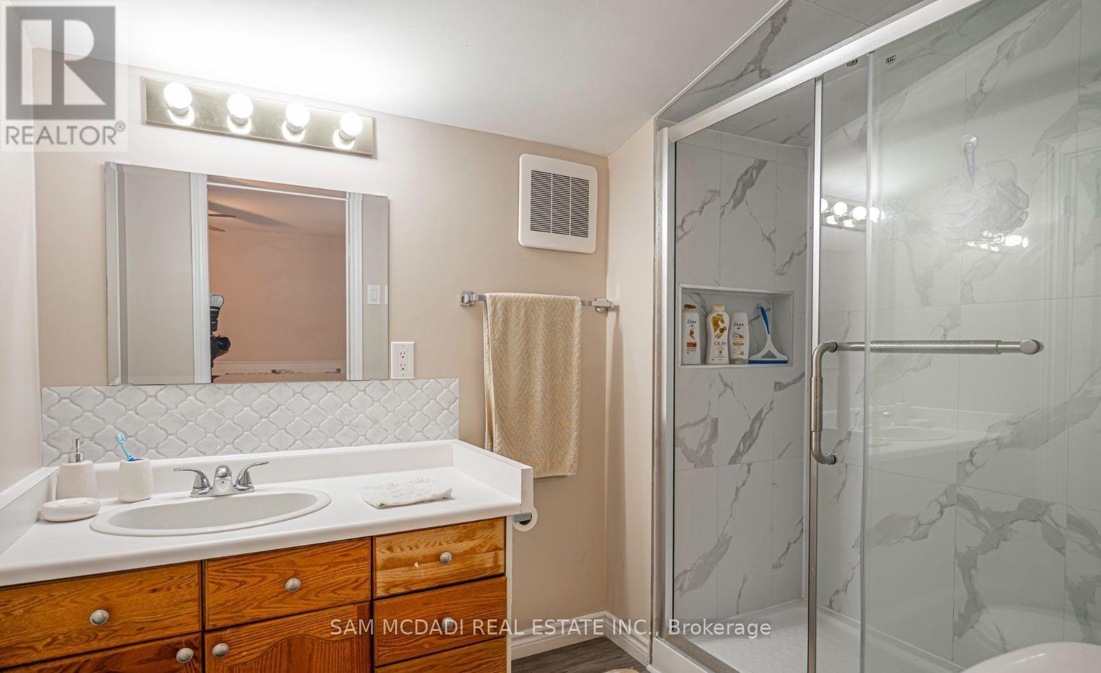 1109 Bayfield Street N, Springwater, Ontario  L9X 0N6 - Photo 5 - S13092466