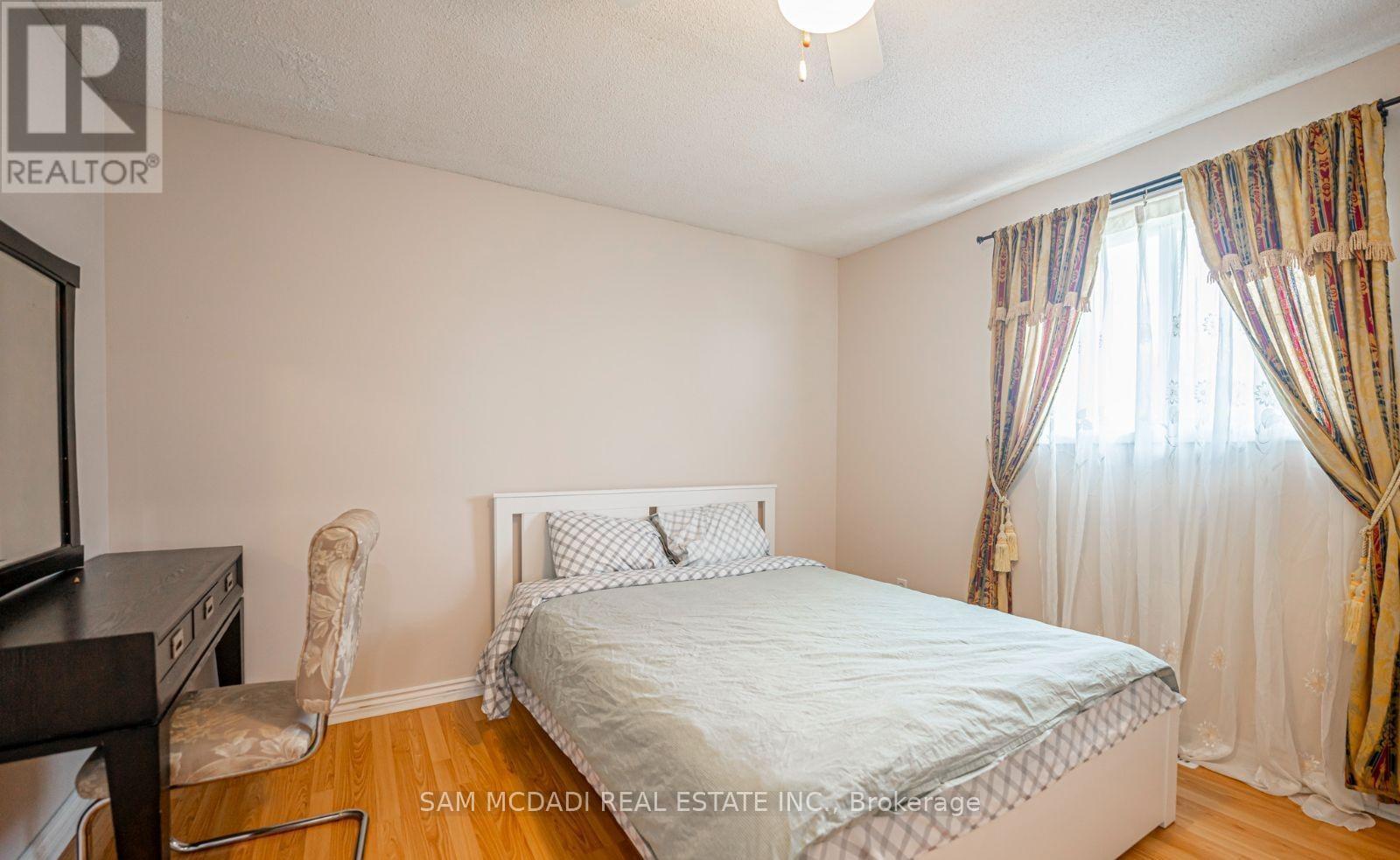 1109 Bayfield Street N, Springwater, Ontario  L9X 0N6 - Photo 9 - S13092466
