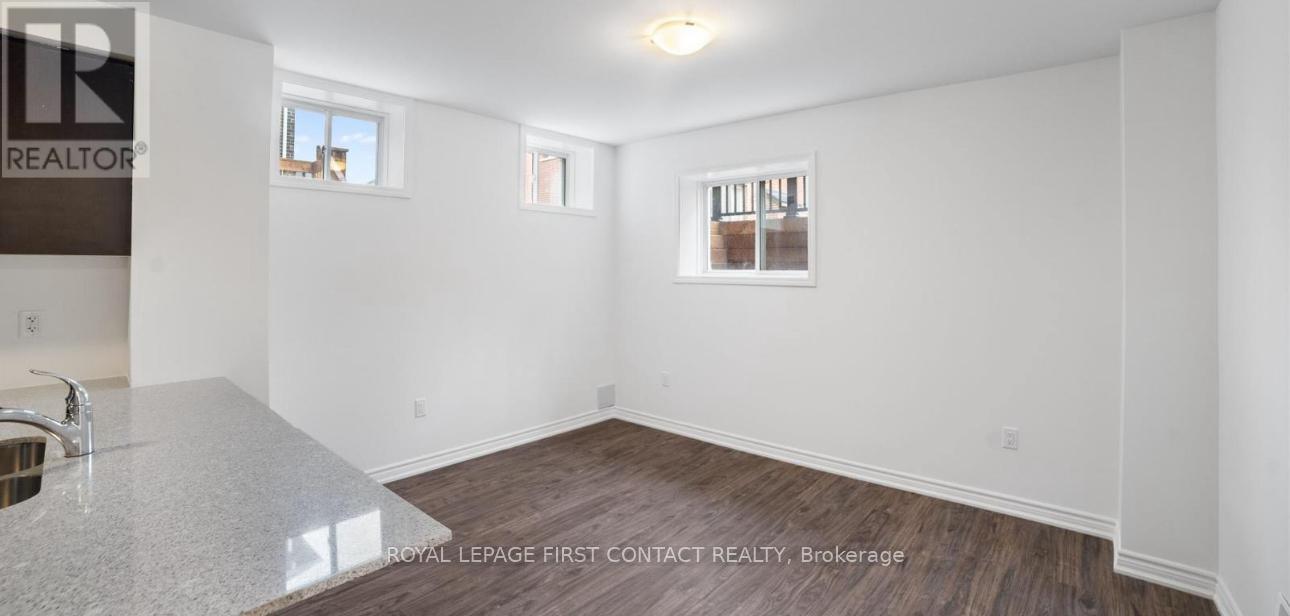 169 Greer Street, Barrie, Ontario  L9S 2Z5 - Photo 6 - S13092560