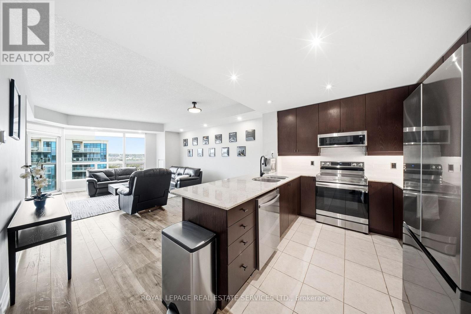 1509 - 33 ELLEN STREET, Barrie, Ontario
