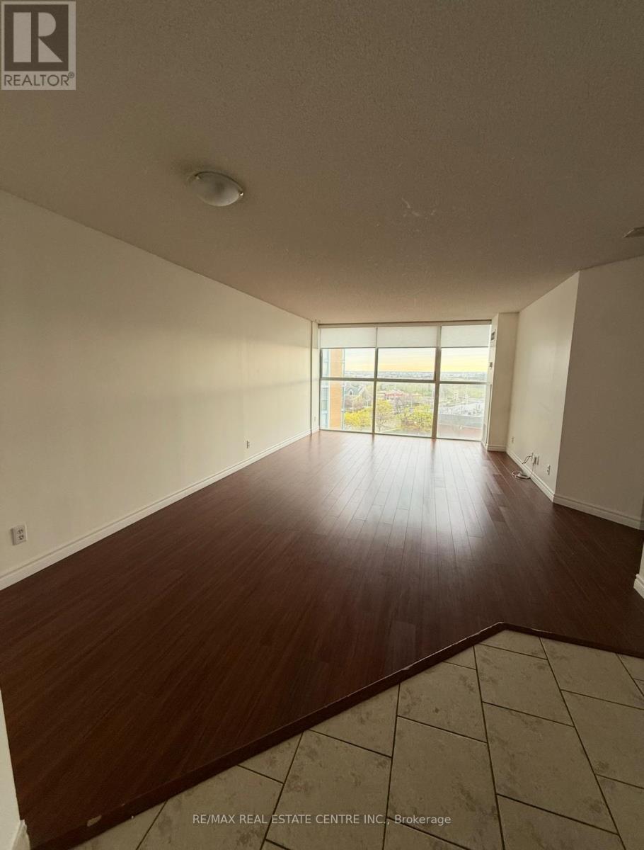 815 - 35 Trailwood Drive, Mississauga, Ontario  L4Z 3L6 - Photo 3 - W13087624
