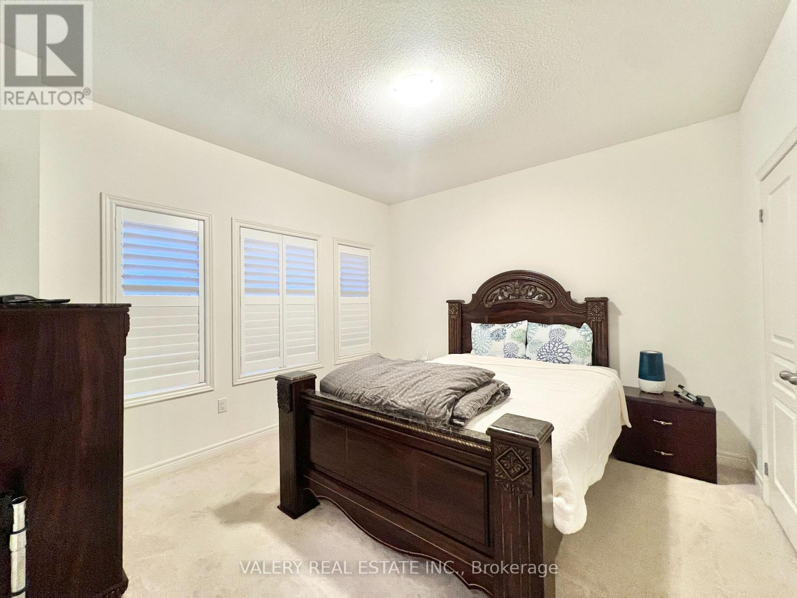 Main - 11 O'connor Crescent, Brampton, Ontario  L7A 0B7 - Photo 4 - W13092316