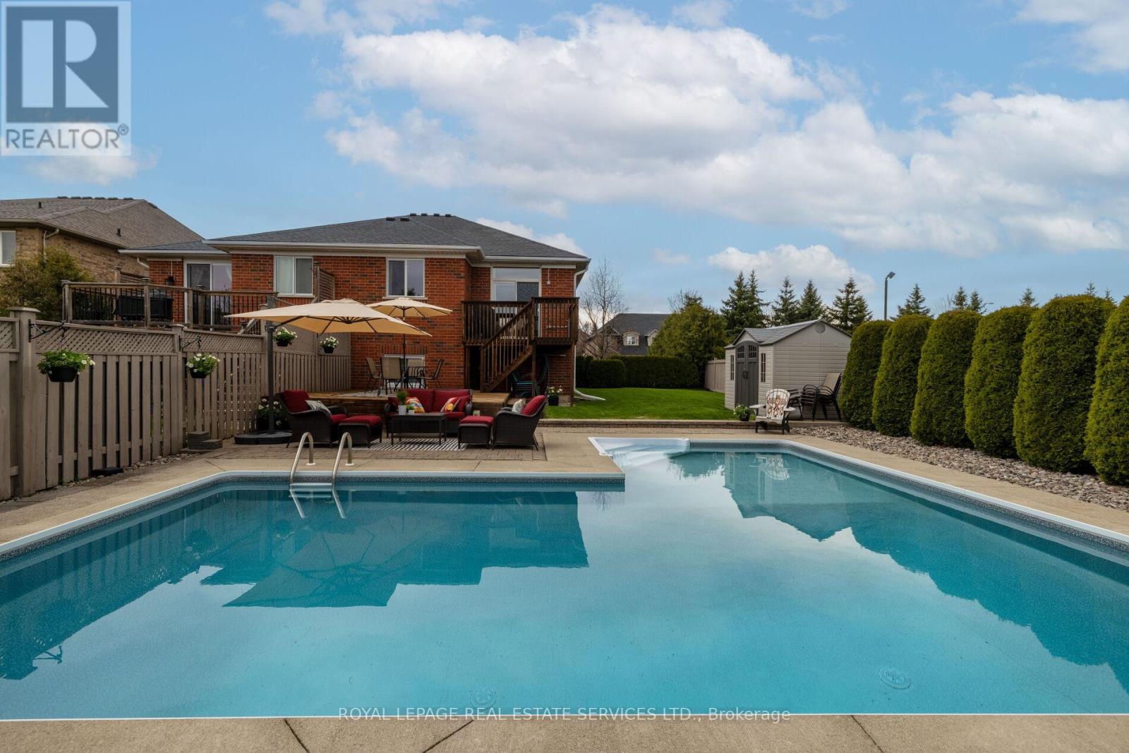 2281 Highcroft Road, Oakville, Ontario  L6M 4Y4 - Photo 2 - W13092324