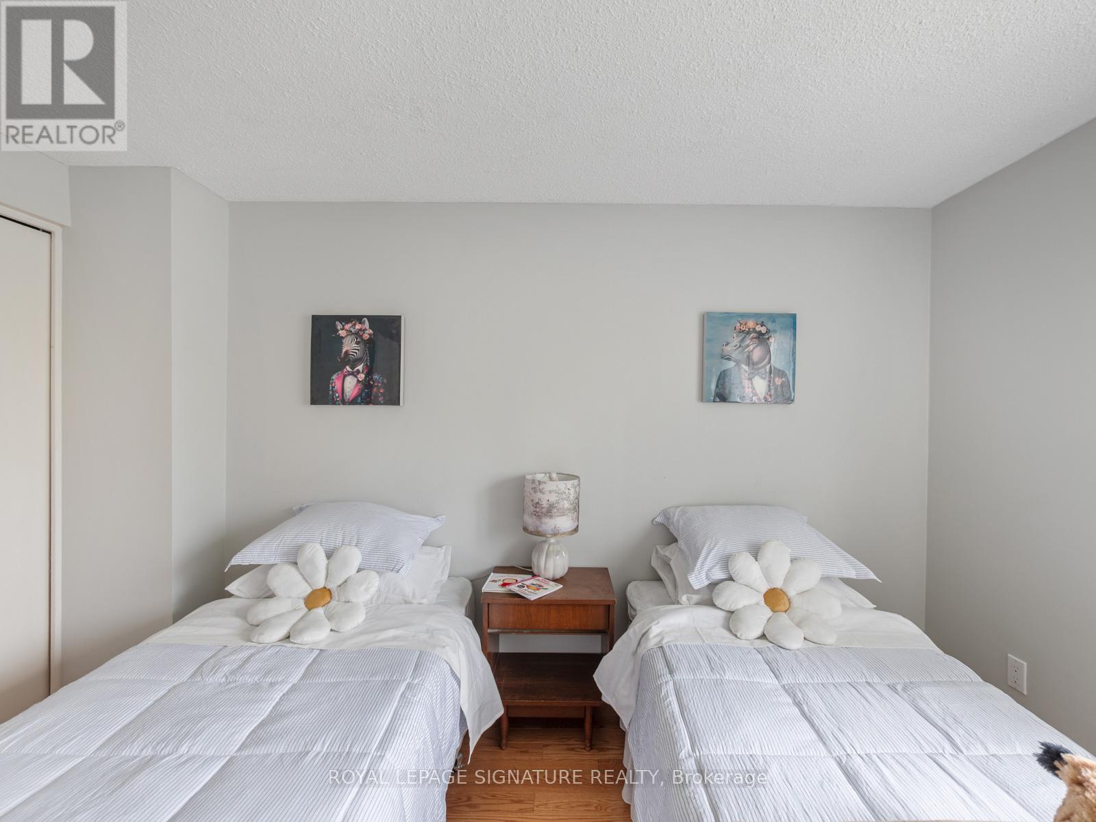 92 - 3175 Kirwin Avenue, Mississauga, Ontario  L5A 3M4 - Photo 20 - W13092388