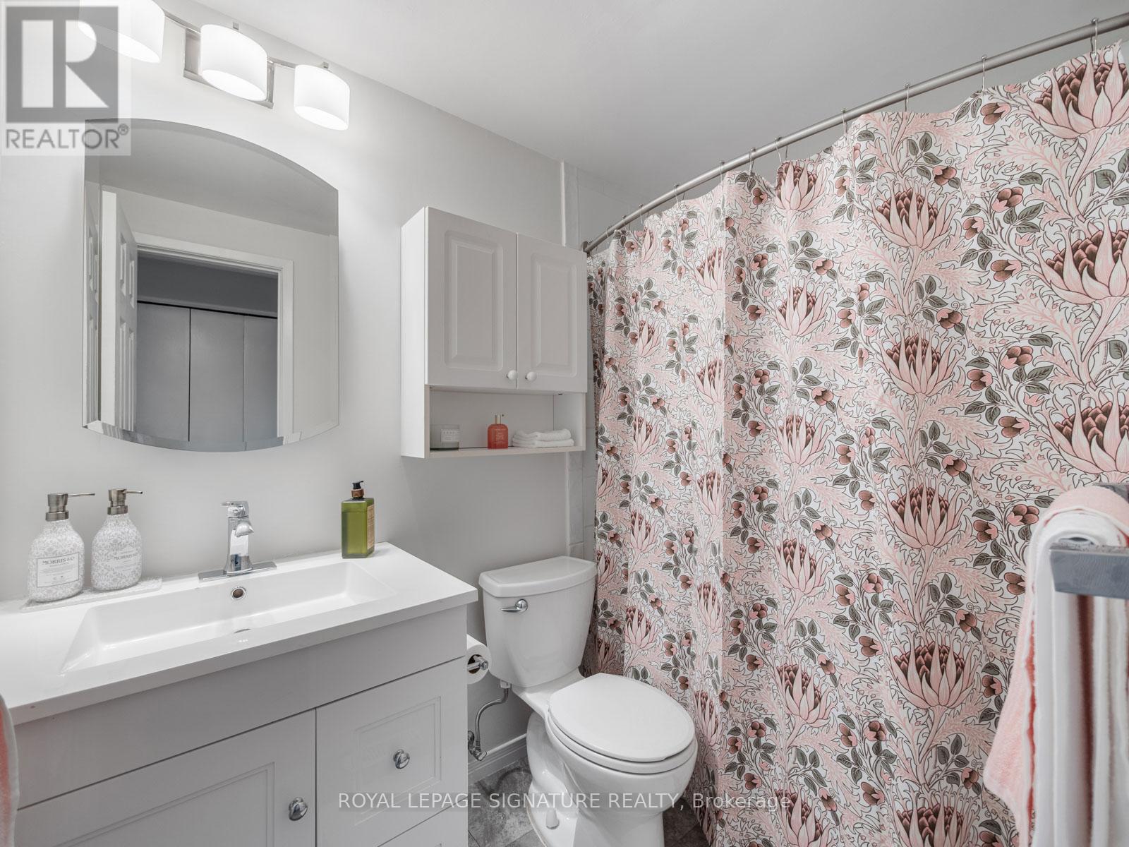 92 - 3175 Kirwin Avenue, Mississauga, Ontario  L5A 3M4 - Photo 23 - W13092388