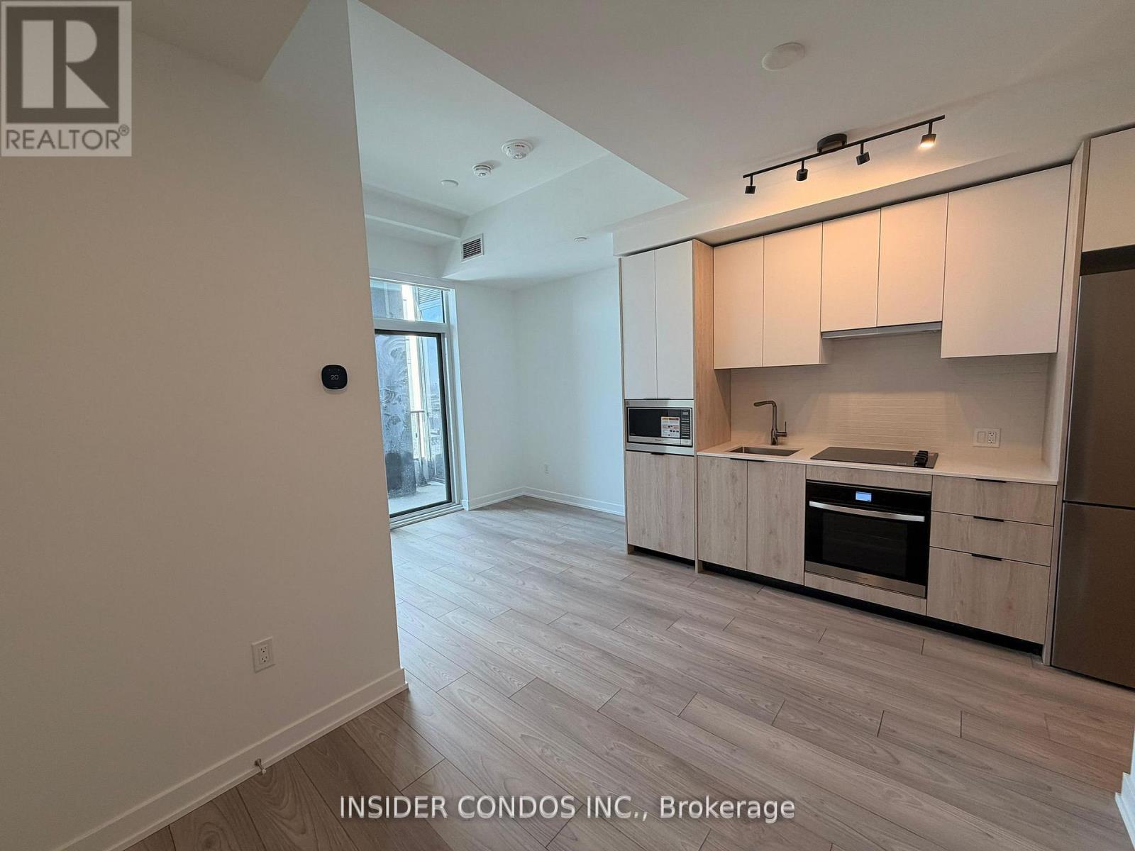 1016 - 1007 The Queensway, Toronto, Ontario  M8Z 6C7 - Photo 7 - W13092396