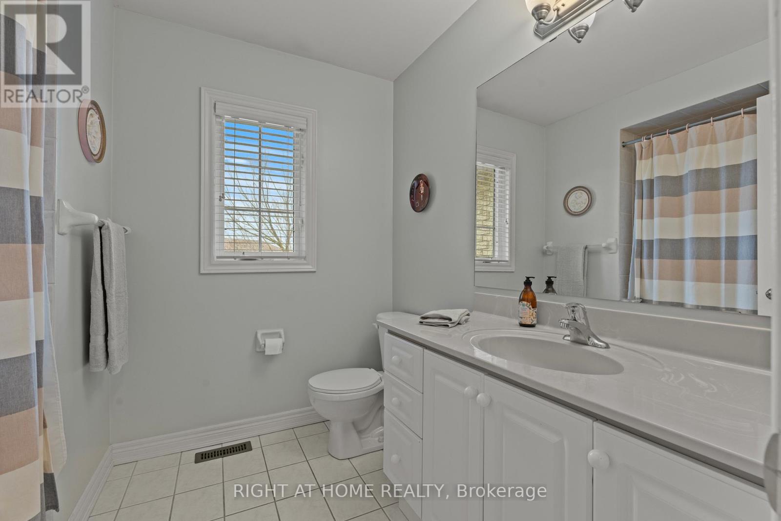 2275 Whitecliffe Way, Oakville, Ontario  L6M 4W3 - Photo 21 - W13092446
