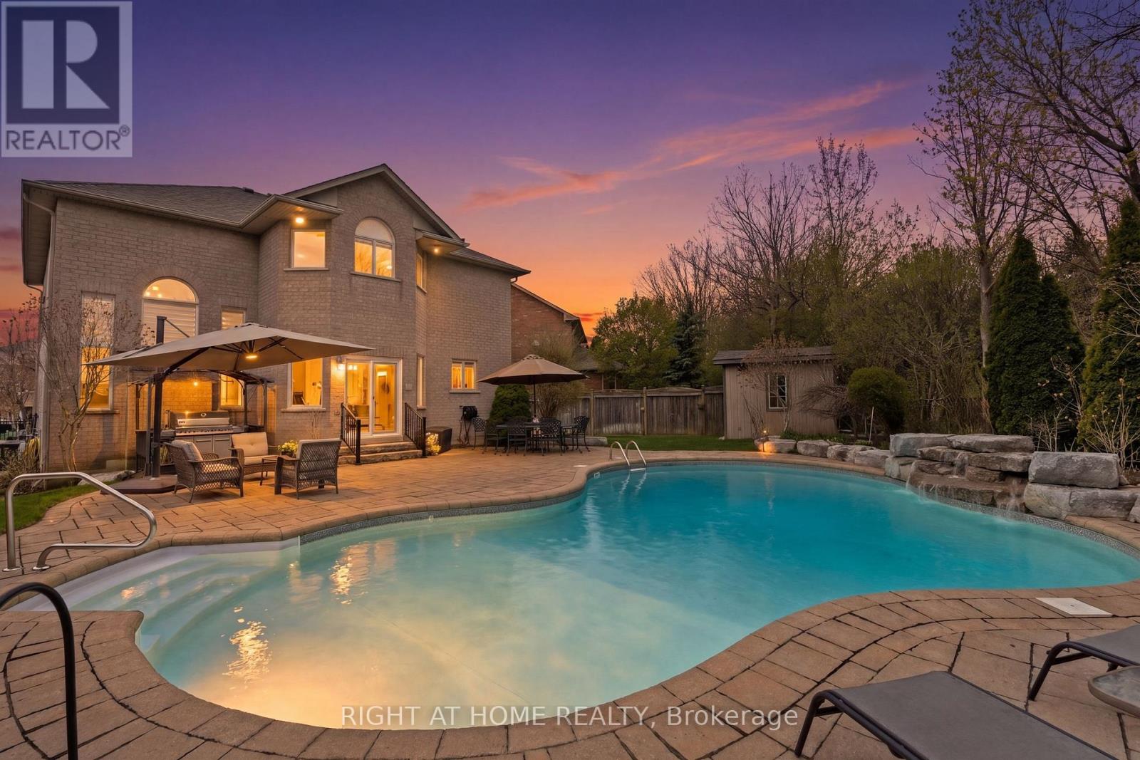 2275 Whitecliffe Way, Oakville, Ontario  L6M 4W3 - Photo 28 - W13092446